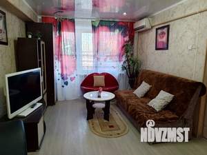 1-к квартира, посуточно, 35м2, 4/5 этаж