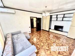 1-к квартира, посуточно, 50м2, 1/1 этаж