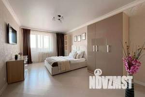 1-к квартира, посуточно, 35м2, 11/16 этаж