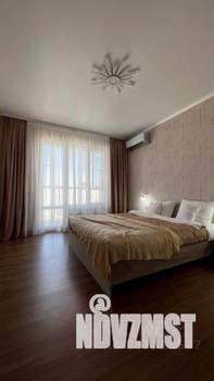 1-к квартира, посуточно, 40м2, 1/1 этаж