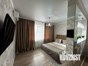 Студия квартира, посуточно, 52м2, 13/16 этаж