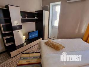 Студия квартира, посуточно, 35м2, 7/17 этаж