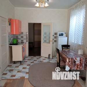 2-к квартира, посуточно, 54м2, 1/2 этаж
