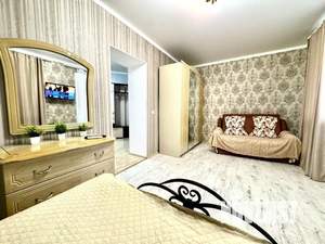 1-к квартира, посуточно, 50м2, 1/1 этаж