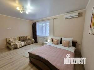 1-к квартира, посуточно, 54м2, 1/1 этаж