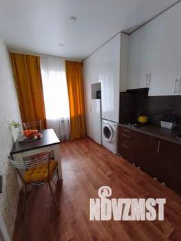 1-к квартира, посуточно, 38м2, 7/10 этаж