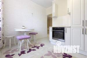 1-к квартира, посуточно, 42м2, 11/16 этаж