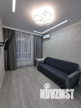 1-к квартира, посуточно, 38м2, 11/19 этаж