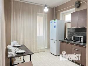 1-к квартира, посуточно, 41м2, 3/6 этаж