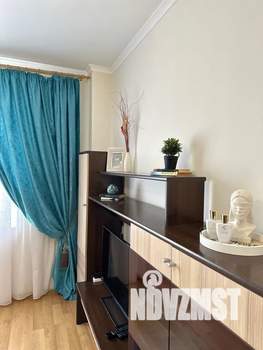 1-к квартира, посуточно, 48м2, 11/16 этаж