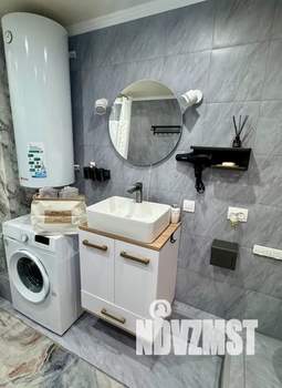 1-к квартира, посуточно, 56м2, 2/2 этаж