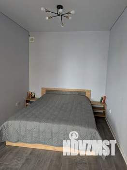 Студия квартира, посуточно, 35м2, 2/19 этаж