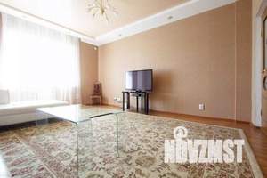 2-к квартира, посуточно, 10м2, 1/1 этаж