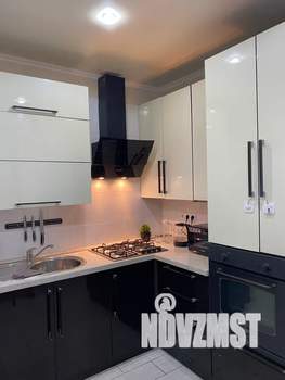 1-к квартира, посуточно, 50м2, 6/10 этаж