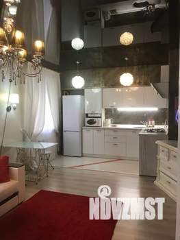 2-к квартира, посуточно, 45м2, 4/10 этаж