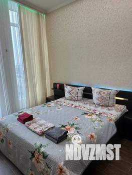 1-к квартира, посуточно, 44м2, 18/18 этаж