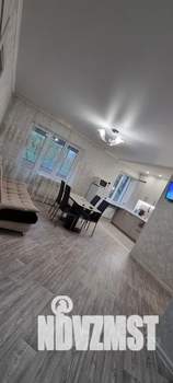 2-к квартира, посуточно, 45м2, 3/3 этаж