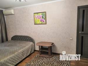 1-к квартира, посуточно, 32м2, 4/5 этаж