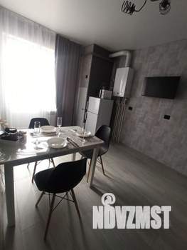 1-к квартира, посуточно, 38м2, 1/1 этаж