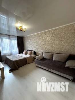 1-к квартира, посуточно, 32м2, 2/5 этаж