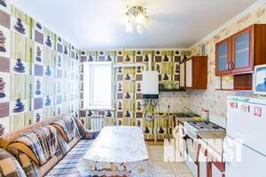 1-к квартира, посуточно, 45м2, 4/9 этаж