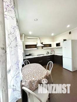 1-к квартира, посуточно, 45м2, 3/9 этаж