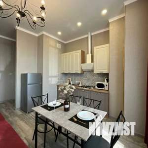 1-к квартира, посуточно, 63м2, 1/1 этаж