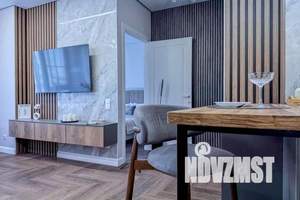 2-к квартира, посуточно, 42м2, 13/24 этаж