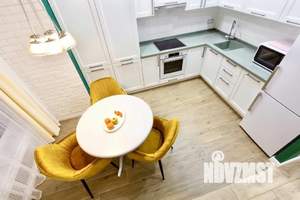 1-к квартира, посуточно, 38м2, 1/1 этаж