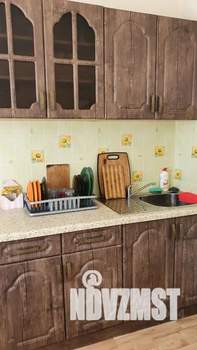 1-к квартира, посуточно, 45м2, 6/9 этаж