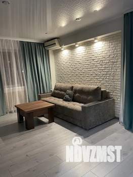 2-к квартира, посуточно, 45м2, 1/5 этаж