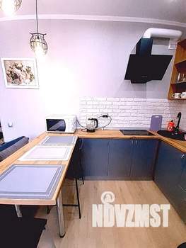 Студия квартира, посуточно, 30м2, 10/17 этаж