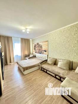 1-к квартира, посуточно, 50м2, 2/10 этаж