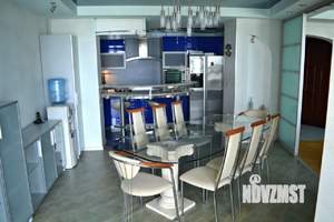 4-к квартира, на длительный срок, 190м2, 5/7 этаж