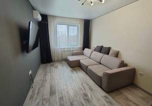 1-к квартира, на длительный срок, 54м2, 3/10 этаж