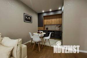 2-к квартира, посуточно, 40м2, 5/25 этаж