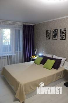 1-к квартира, посуточно, 32м2, 6/9 этаж