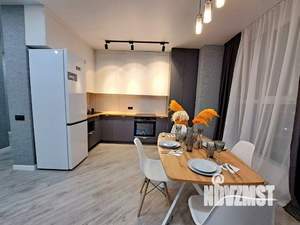 1-к квартира, посуточно, 53м2, 1/1 этаж