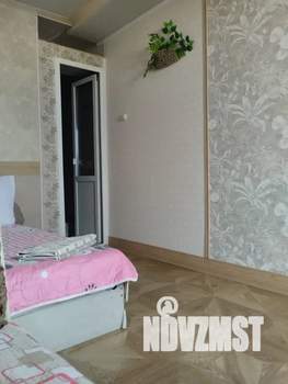 Студия квартира, посуточно, 37м2, 15/17 этаж