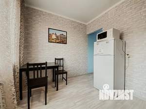 1-к квартира, посуточно, 42м2, 13/16 этаж