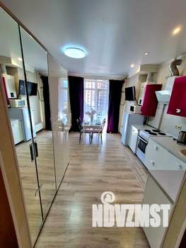 Студия квартира, посуточно, 33м2, 6/18 этаж