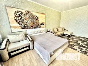 1-к квартира, посуточно, 50м2, 1/1 этаж