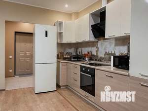 Студия квартира, посуточно, 36м2, 11/18 этаж