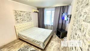 1-к квартира, посуточно, 40м2, 1/1 этаж