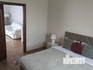 3-к квартира, посуточно, 110м2, 5/5 этаж