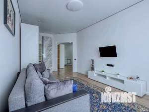 1-к квартира, посуточно, 49м2, 1/1 этаж