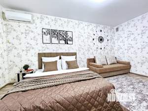 1-к квартира, посуточно, 35м2, 1/1 этаж