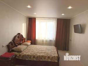 1-к квартира, посуточно, 33м2, 4/9 этаж