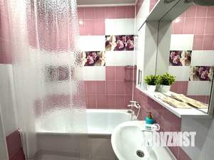 1-к квартира, посуточно, 50м2, 9/9 этаж