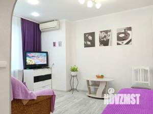 1-к квартира, посуточно, 30м2, 1/5 этаж